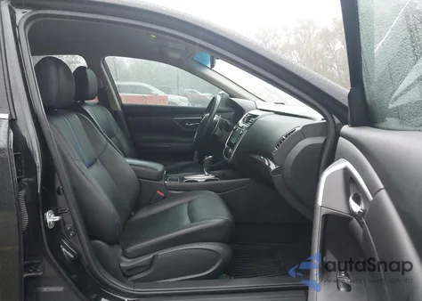 2018 Nissan Altima 2.5 Sr z USA, uszkodzony, nr VIN 1N4AL3AP0JC189554